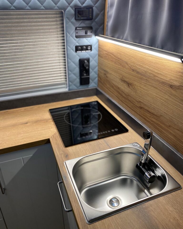 Mondschein Camper
